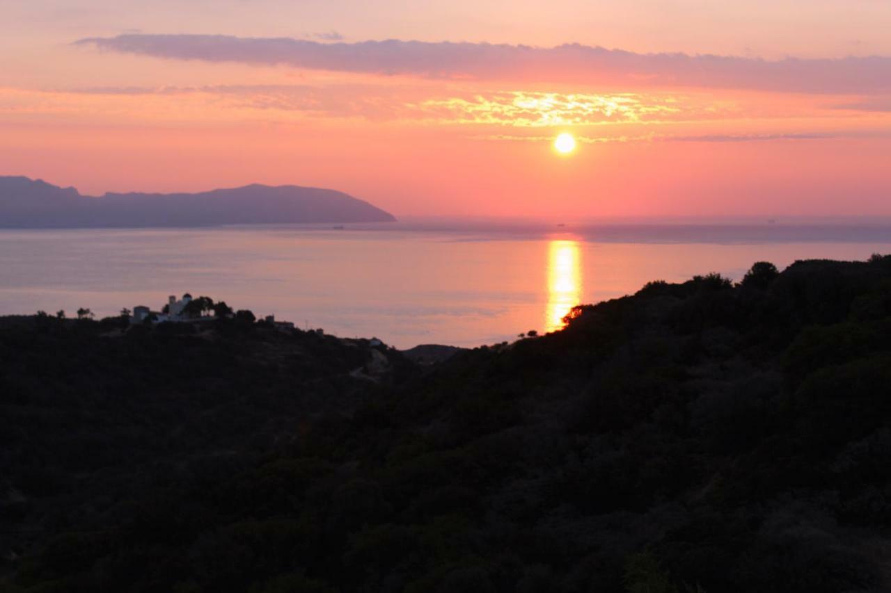 Villa Walnut Tree Farm Agia Anastasia Exterior foto